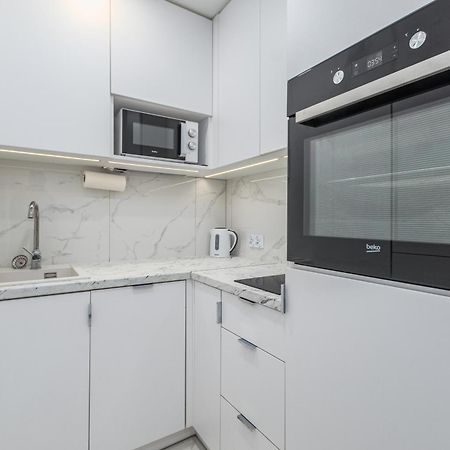Jana Pawla II 20 A By Homeprime Warsaw Ngoại thất bức ảnh